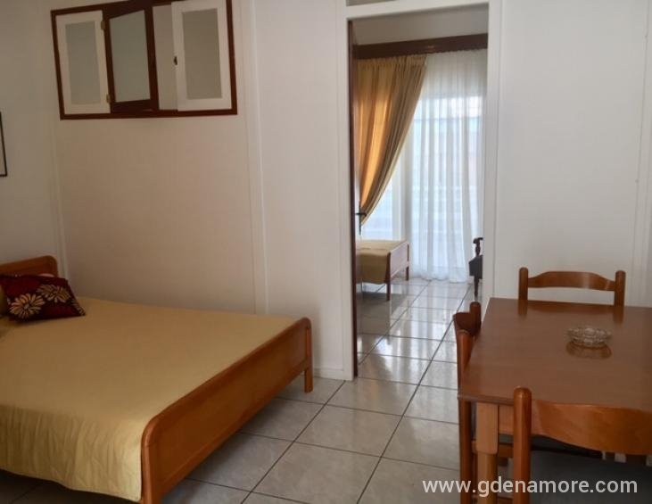katerina-studios-nea-iraklitsa-kavala-economy-fami