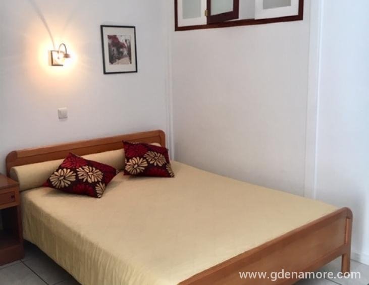 katerina-studios-nea-iraklitsa-kavala-economy-fami