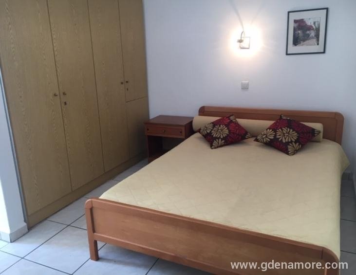 katerina-studios-nea-iraklitsa-kavala-economy-fami