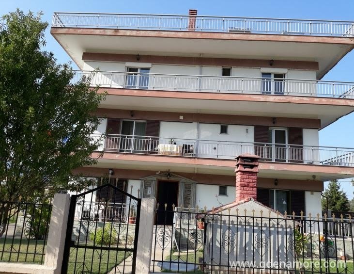 vicky-guest-house-stavros-thessaloniki-3