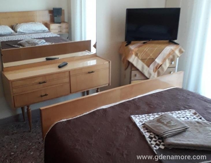 vicky-guest-house-stavros-thessaloniki-4-bed-apart