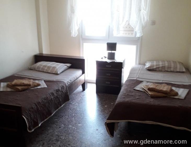 vicky-guest-house-stavros-thessaloniki-4-bed-apart