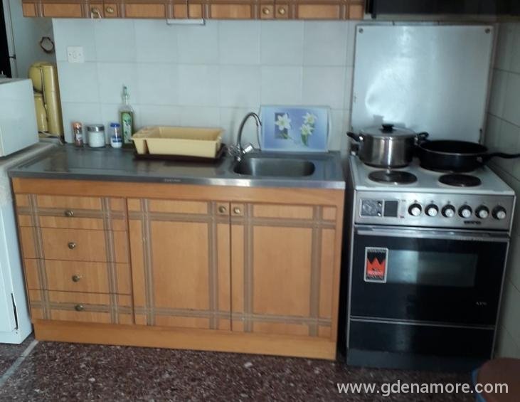 vicky-guest-house-stavros-thessaloniki-4-bed-apart