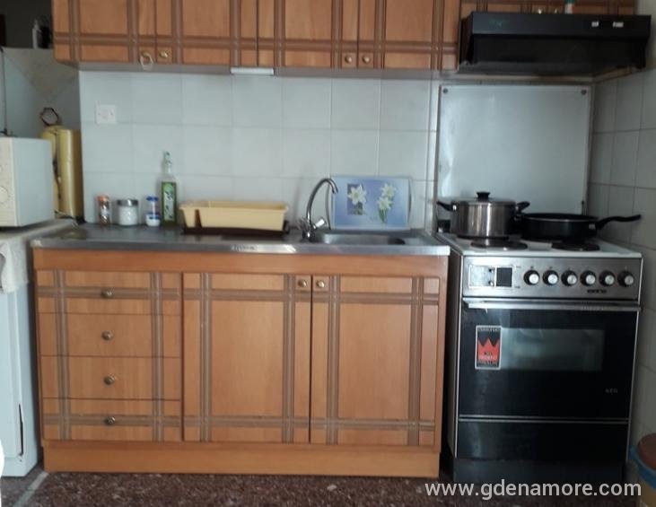vicky-guest-house-stavros-thessaloniki-4-bed-apart