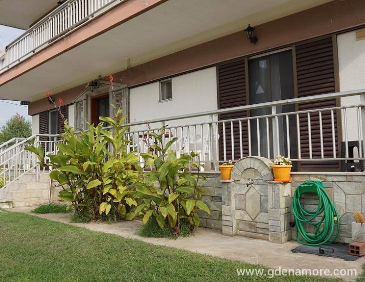 vicky-guest-house-stavros-thessaloniki-9png