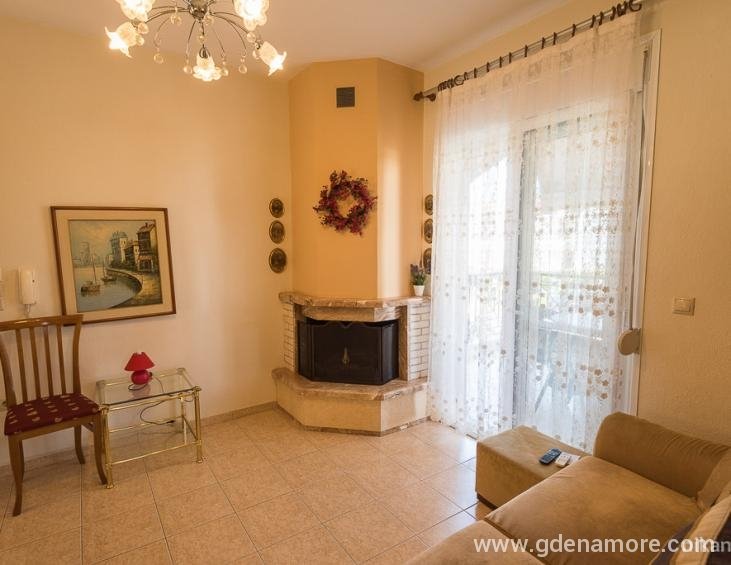 aggelina-house-4bed-apartment-nikiti-60