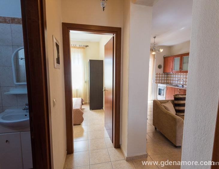aggelina-house-4bed-apartment-nikiti-68