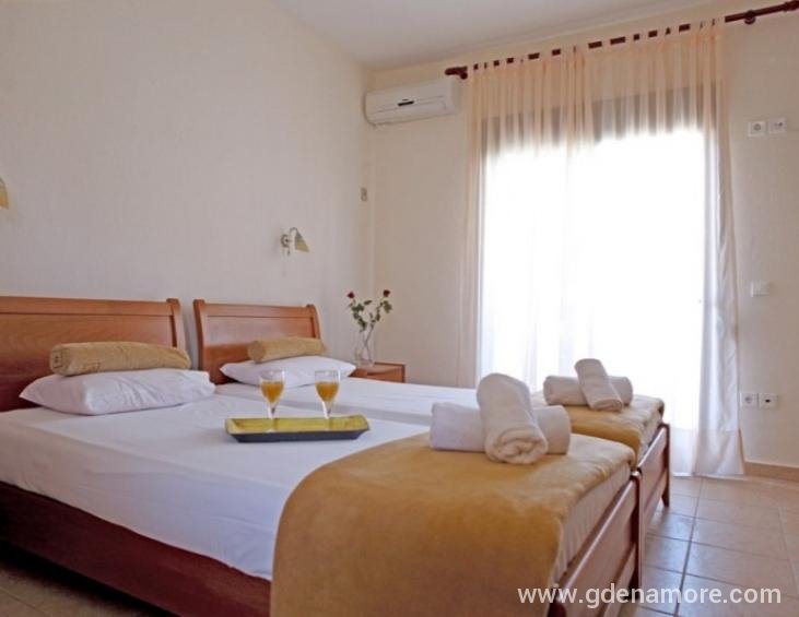 alkioni-by-the-sea-siviri-kassandra-apartment-3