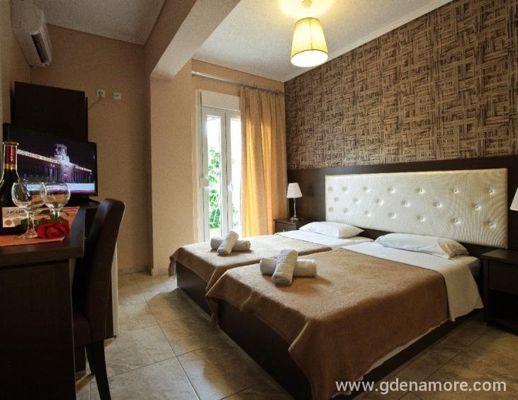 epavli-studios-nea-kallikratia-kassandra-2-bed-roo