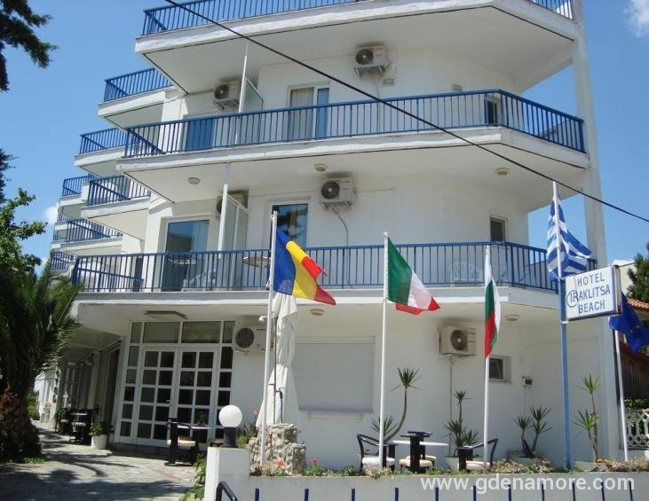 iraklitsa-beach-hotel-nea-iraklitsa-kavala-1