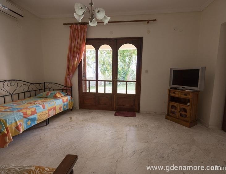 minas-house-nikiti-sithonia-avra-apartment-13