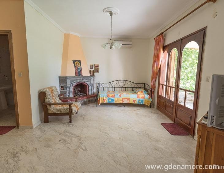 minas-house-nikiti-sithonia-avra-apartment-15