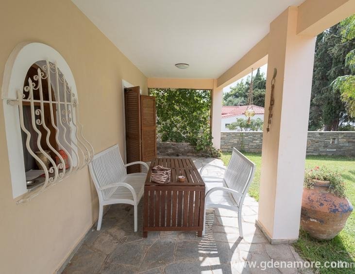 minas-house-nikiti-sithonia-avra-apartment-6