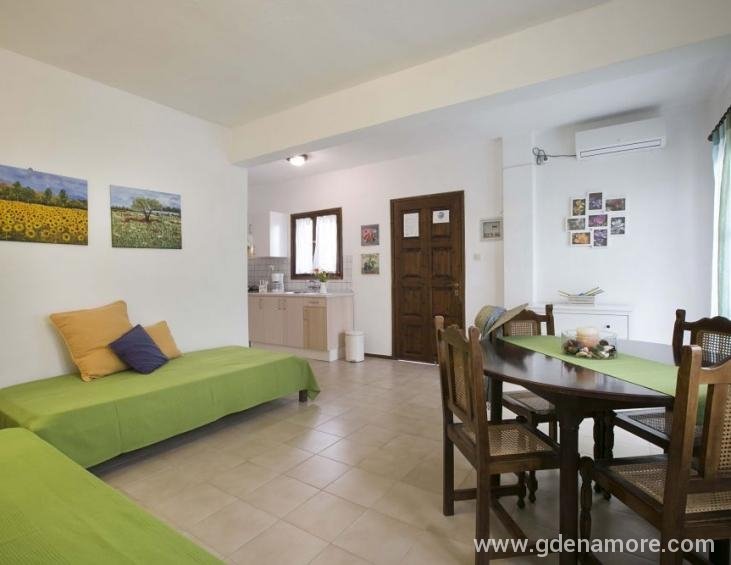neria-summer-houses-hanioti-kassandra-b2-1st-floor