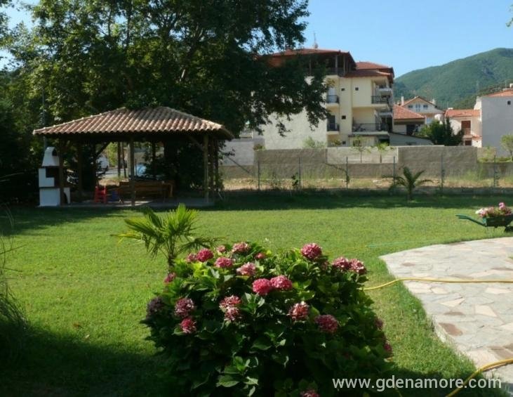 riviera-villa-stavros-thessaloniki-11