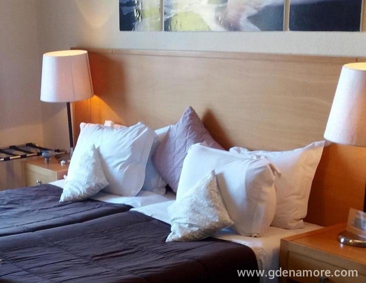 riviera-villa-stavros-thessaloniki-3-bed-studio-2