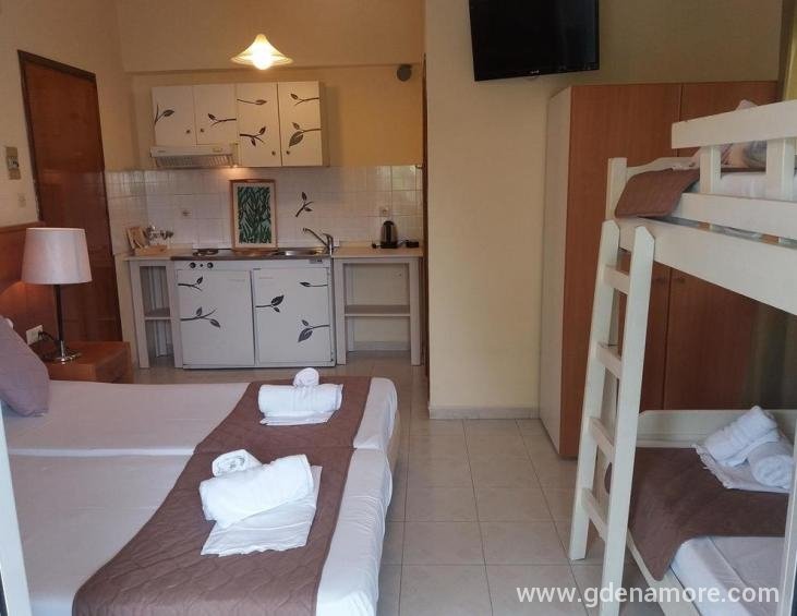 riviera-villa-stavros-thessaloniki-4-bed-studio-ga