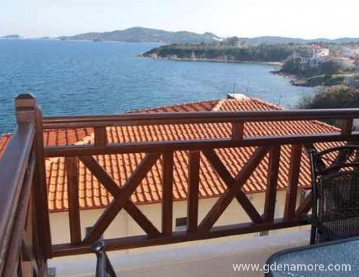 alkyonis-apartments-ammouliani-athos-6