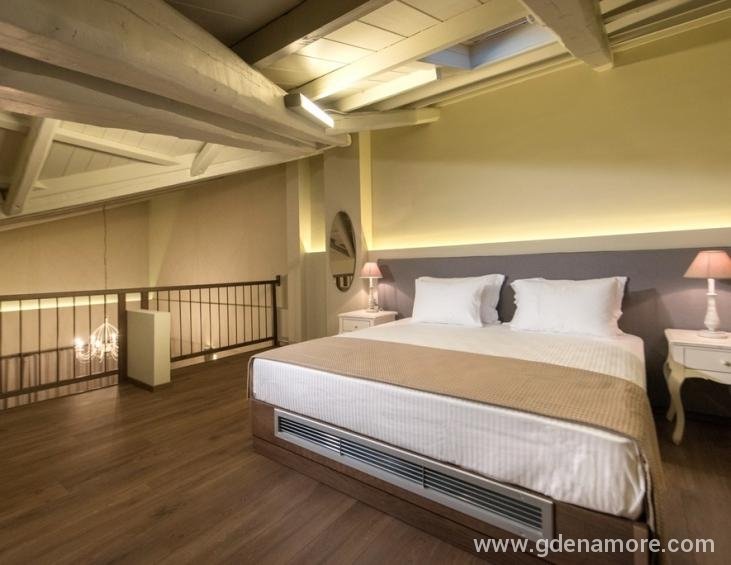 armonia-lux-studios-ierissos-athos-armonia-2-4