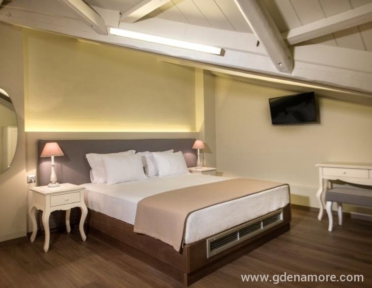 armonia-lux-studios-ierissos-athos-armonia-2-6