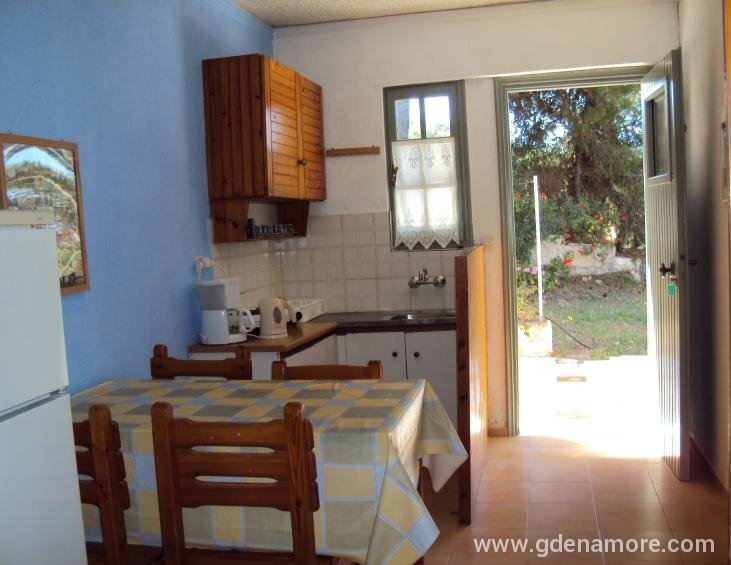 despina-studios-lassi-kefalonia-nikana-3
