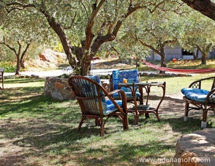 dionysus-apartments-ierissos-athos-8