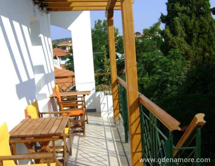 eleftheria-rooms-ammouliani-island-6
