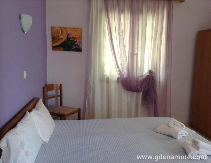 eleni-pansion-ammouliani-atos-7
