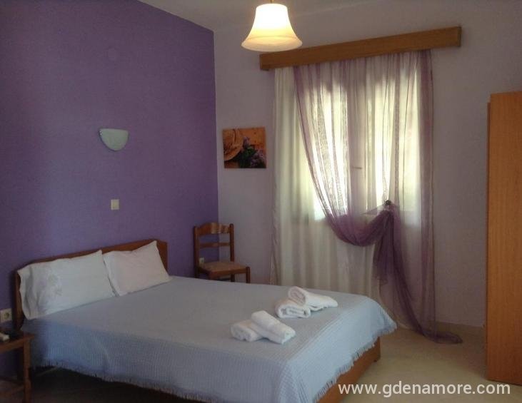 eleni-pansion-ammouliani-atos-8