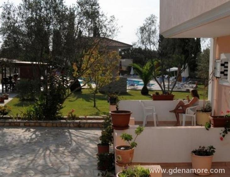 helena-studios-svoronata-kefalonia-4