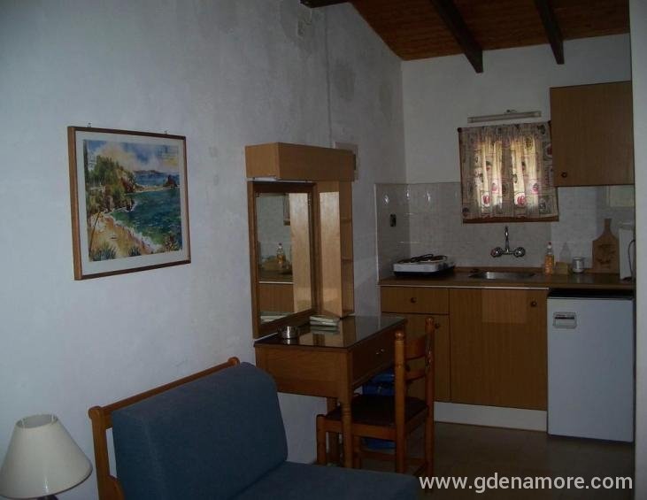 joannas-studios-lassi-kefalonia-20