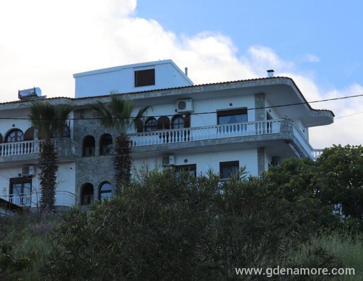 kalntera-rooms-ammouliani-athos-2