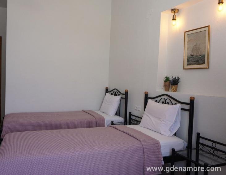 katerina-pansion-ouranopolis-athos-2-bed-room-sea-