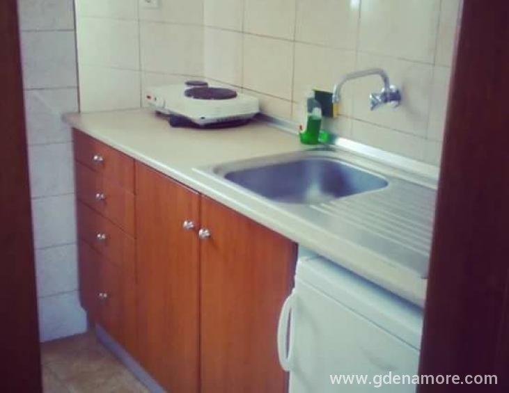 maria-tsakni-rooms-ammouliani-athos-20