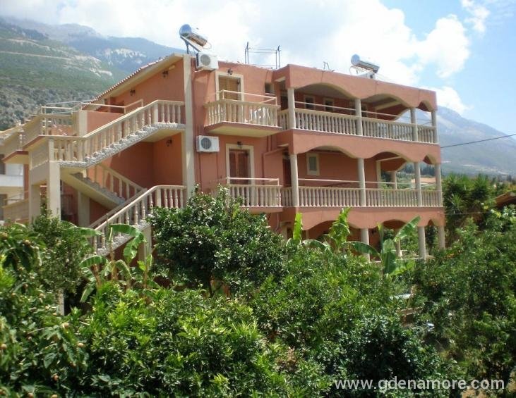 marinos-studios-svoronata-kefalonia-1