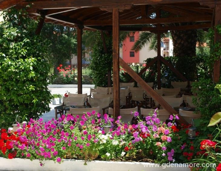 markos-hotel-ierissos-athos-5