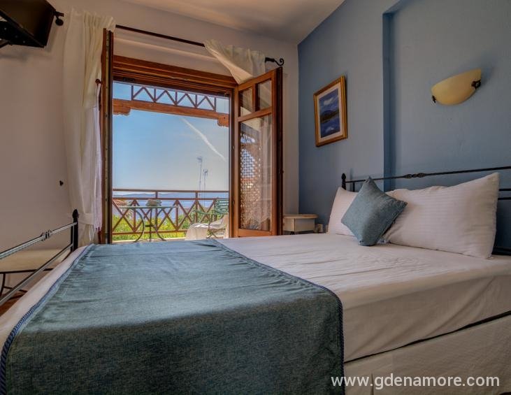 niriides-hotel-ammouliani-athos-12