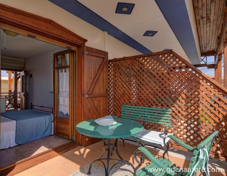 niriides-hotel-ammouliani-athos-8