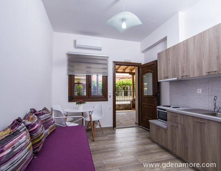 patriko-apartments-ierissos-athos-apartment-kateri