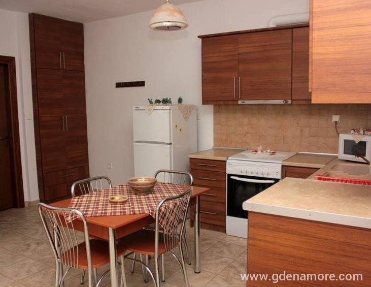 sousanna-apartments-ierissos-athos-27
