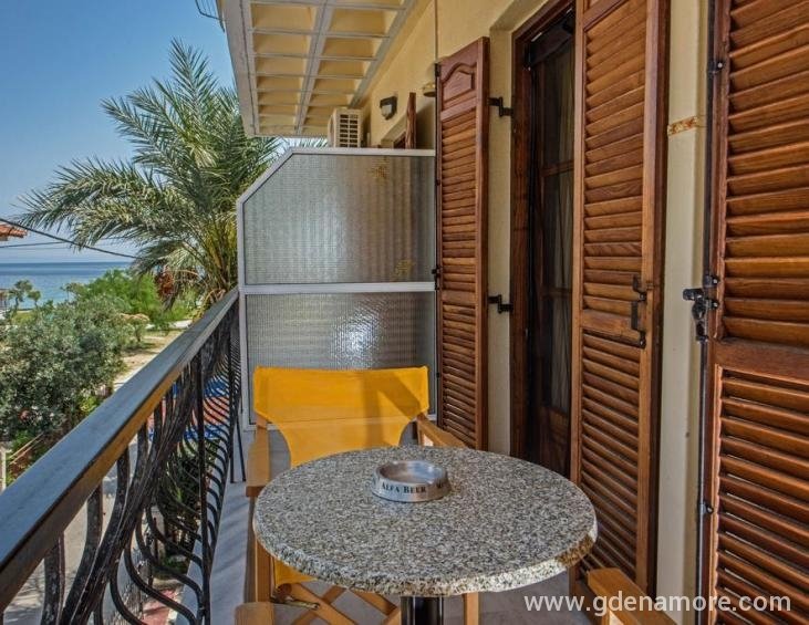 thanos-apartments-ierissos-athos-6