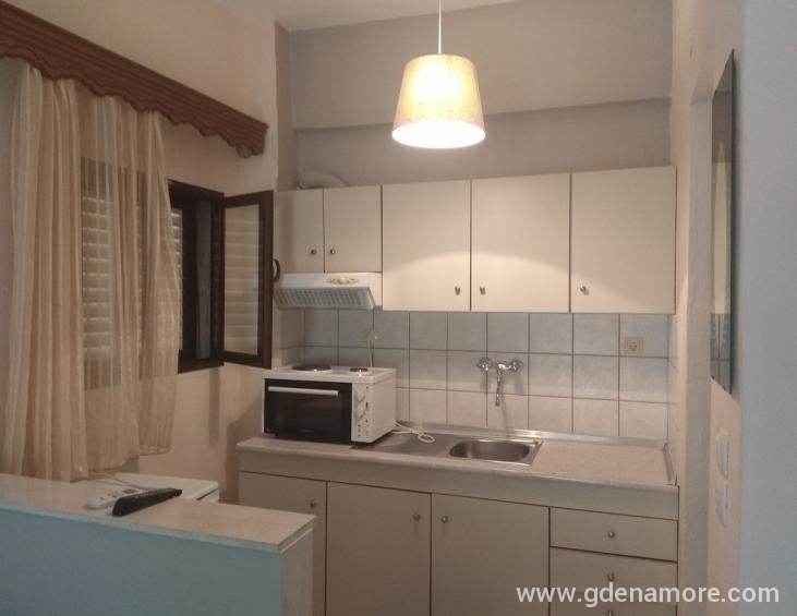 trantas-rooms-skotina-pierias-22-