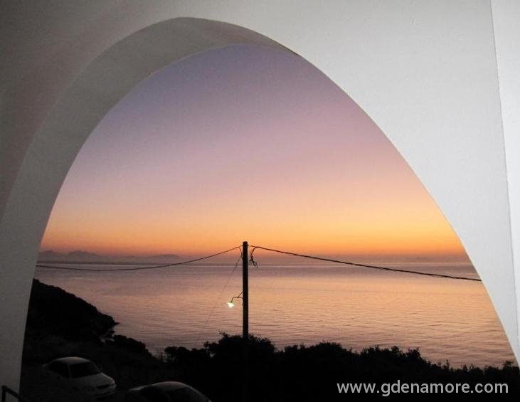 travlos-studios-poros-kefalonia-2-bed-studio-sea-v