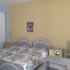 Travlos Studios, logement privé à Poros, Gr&egrave;ce - travlos-studios-poros-kefalonia-2-bed-studio-side-