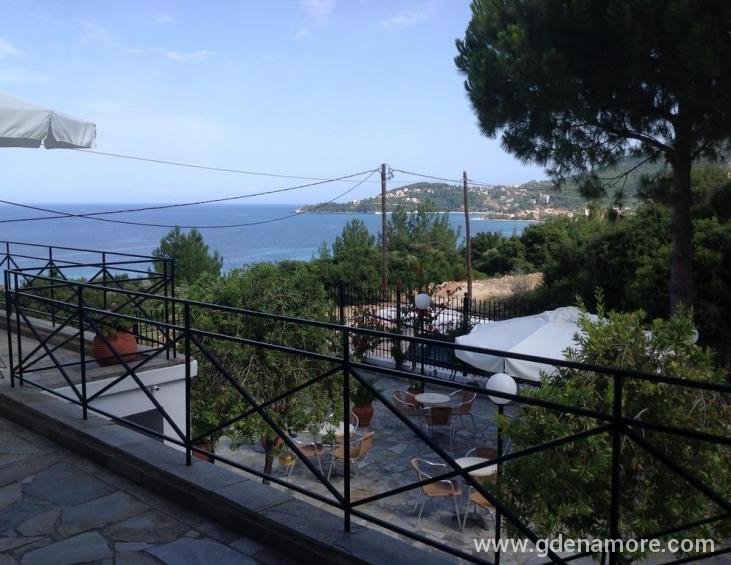 travlos-studios-poros-kefalonia-2
