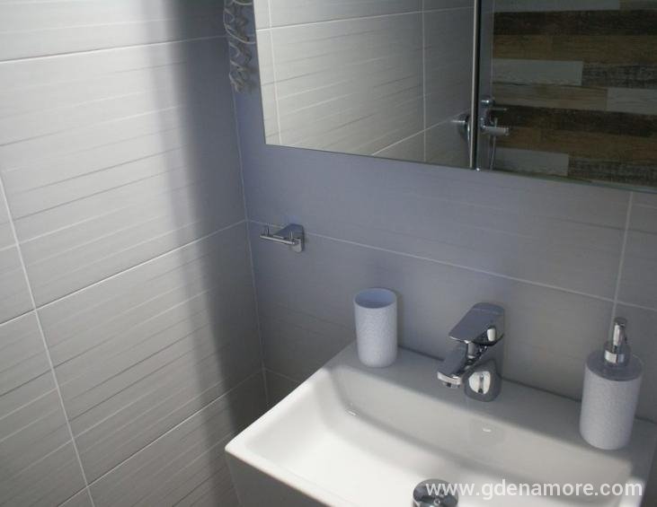xenonas-nostos-rooms-ammouliani-athos-2-bed-room-n