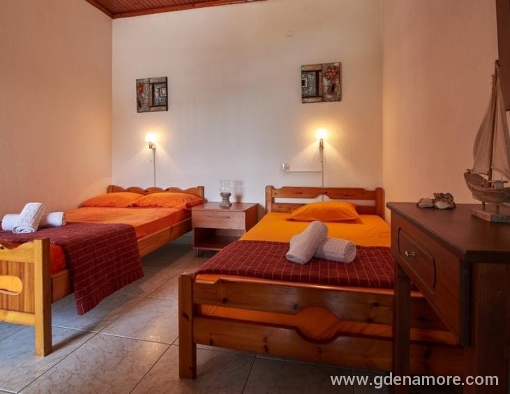 aggelina-house-sykia-sithonia-4-bed-studio-2