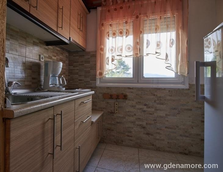 aggelina-house-sykia-sithonia-4-bed-studio-22-24