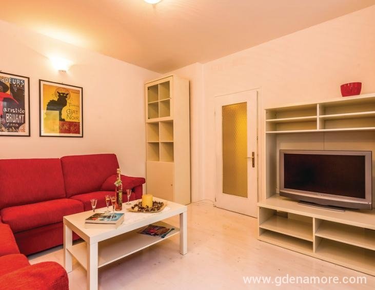 ckc258_living_01
