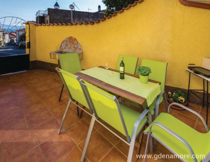ckc258_outdoor_02